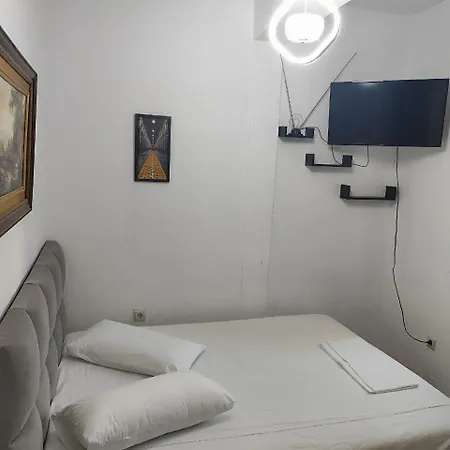 La Strada 3* ティラナ