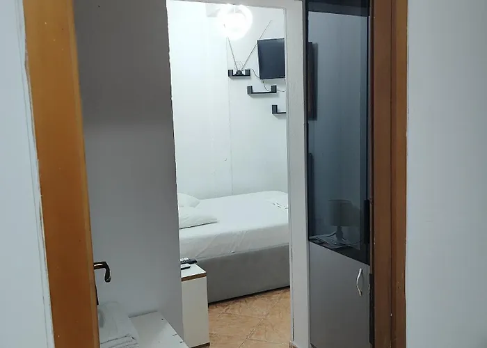 Aparthotel La Strada Tirana